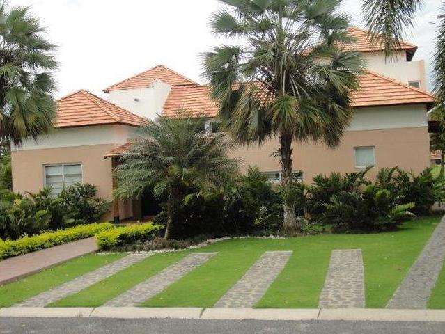 Villa 5 bedrooms and pool at Costa Blanca villas