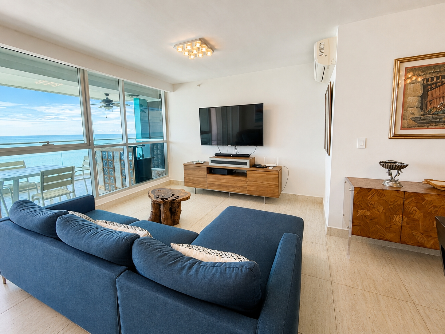 Apartment for sale in Playa Blanca PH Lighthouse