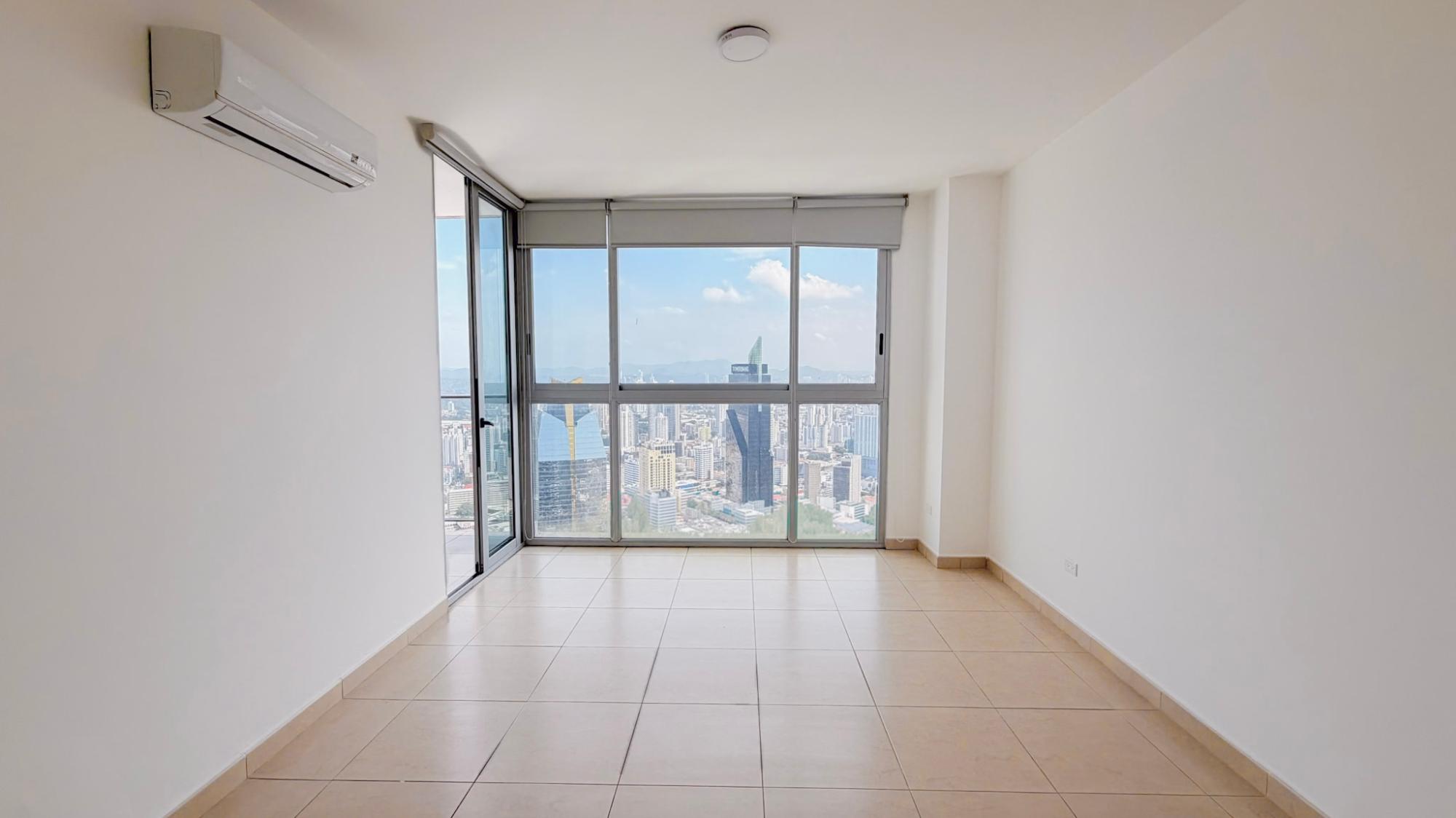 HIGH FLOOR ON AV BALBOA - WATERS 68D - 122 M2