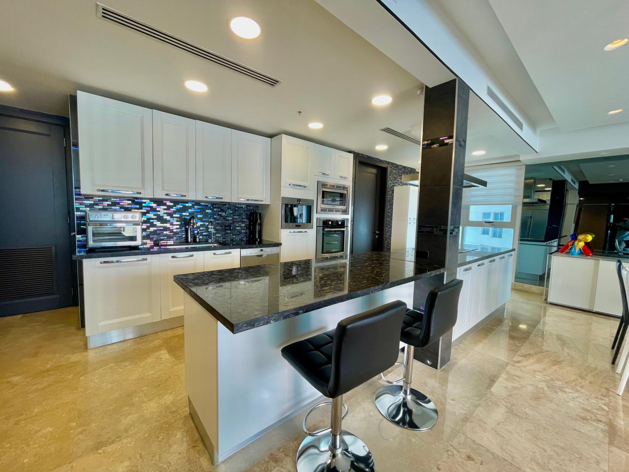 Apartment for Sale at PH Q Tower, Punta Pacifica