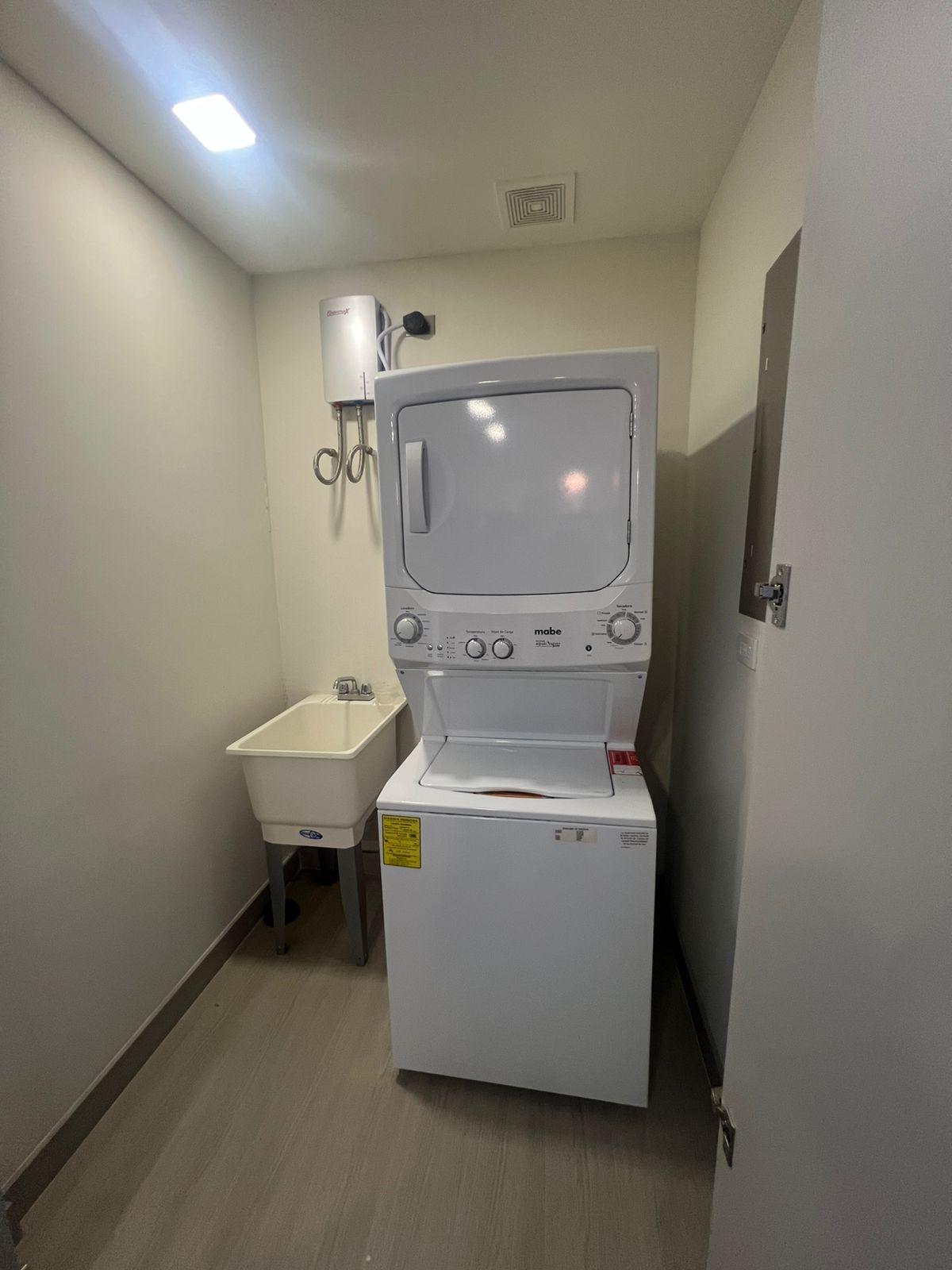 Apartment for Sale in PH Arcadia