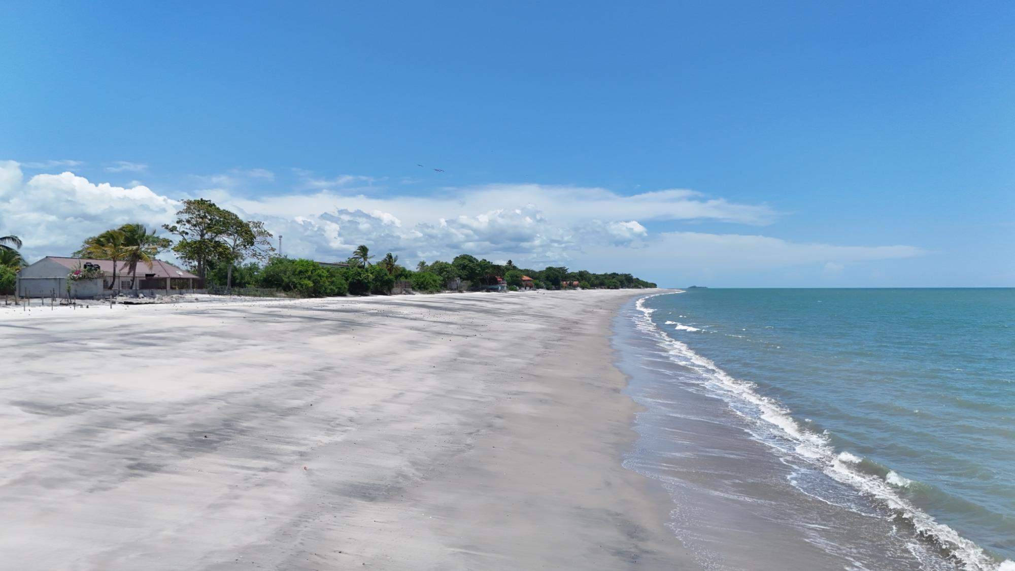900 m² Oceanfront Lot in Playa del Pacifico