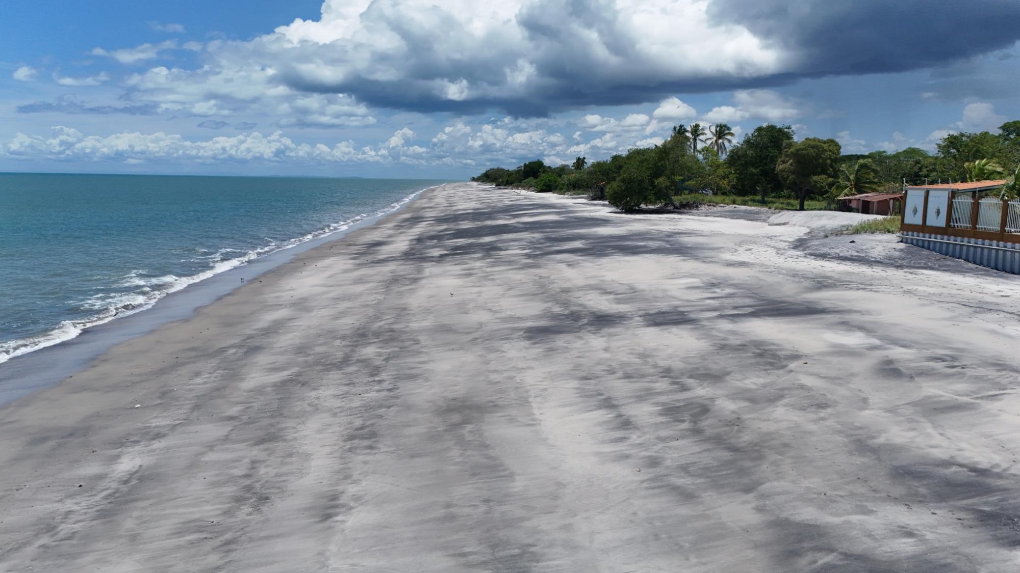 900 m² Oceanfront Lot in Playa del Pacifico