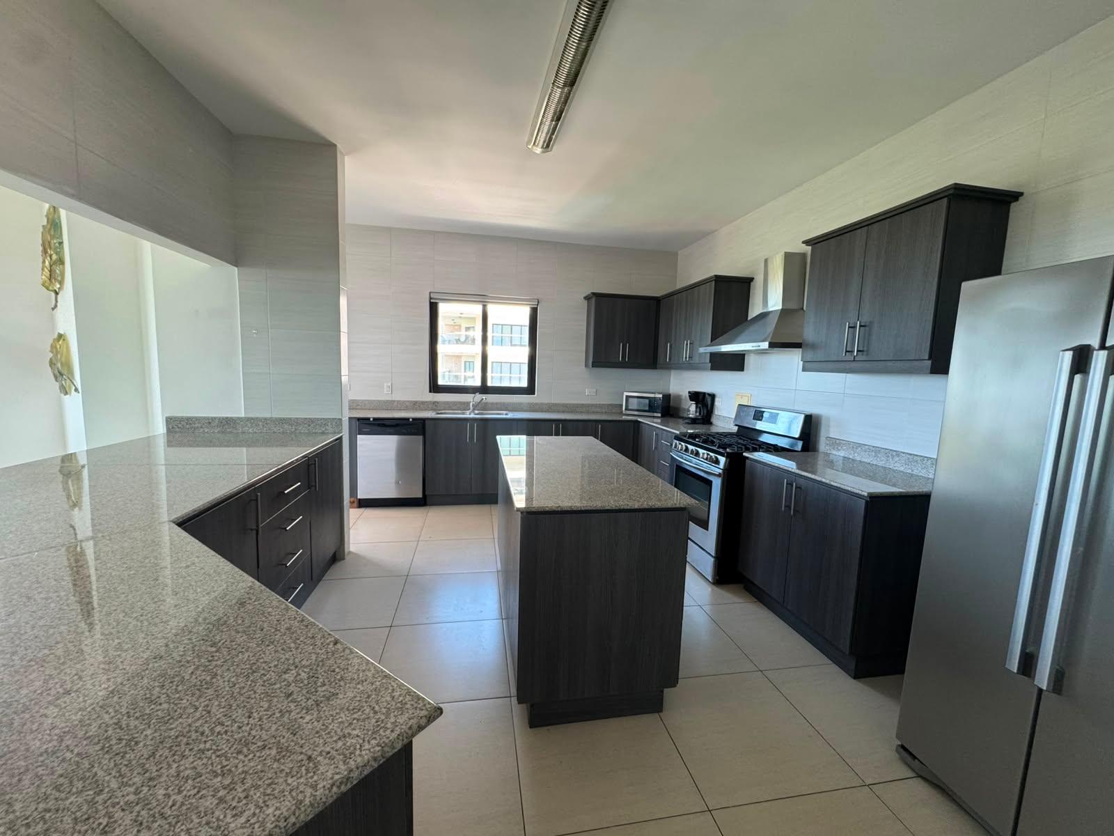 Apartment for sale in Vista Mar, San Carlos