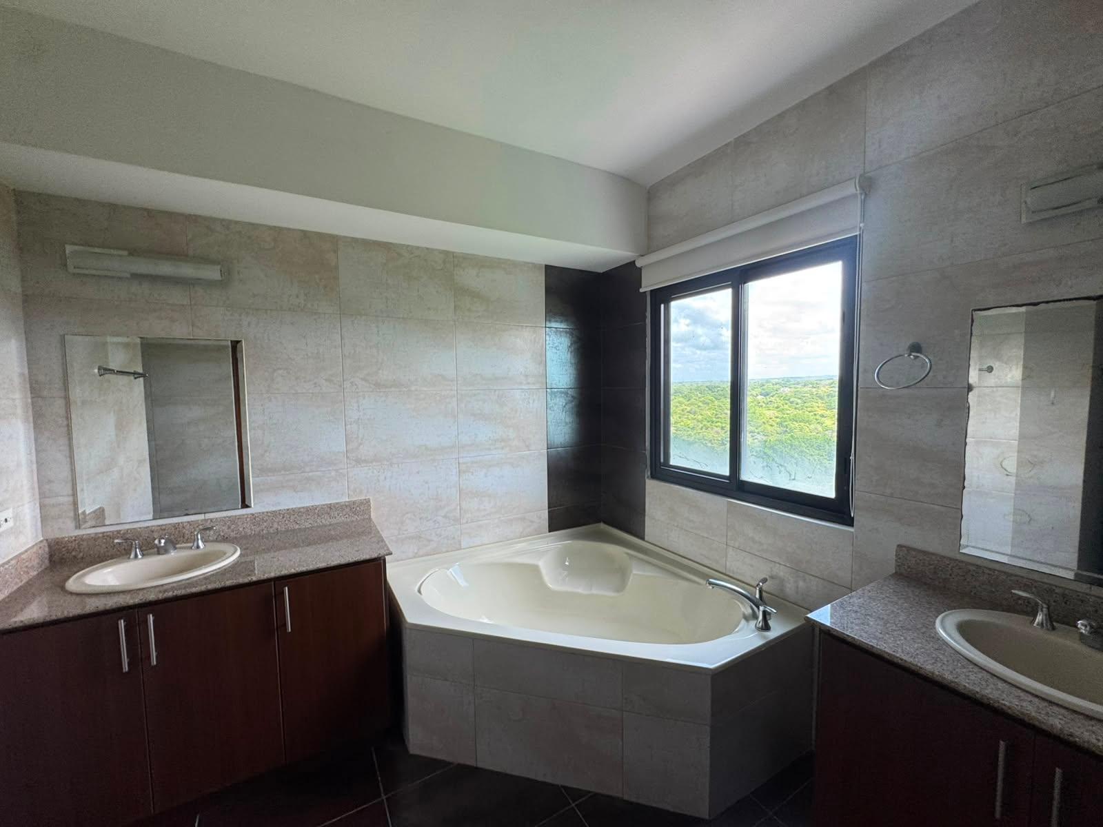 Apartment for sale in Vista Mar, San Carlos