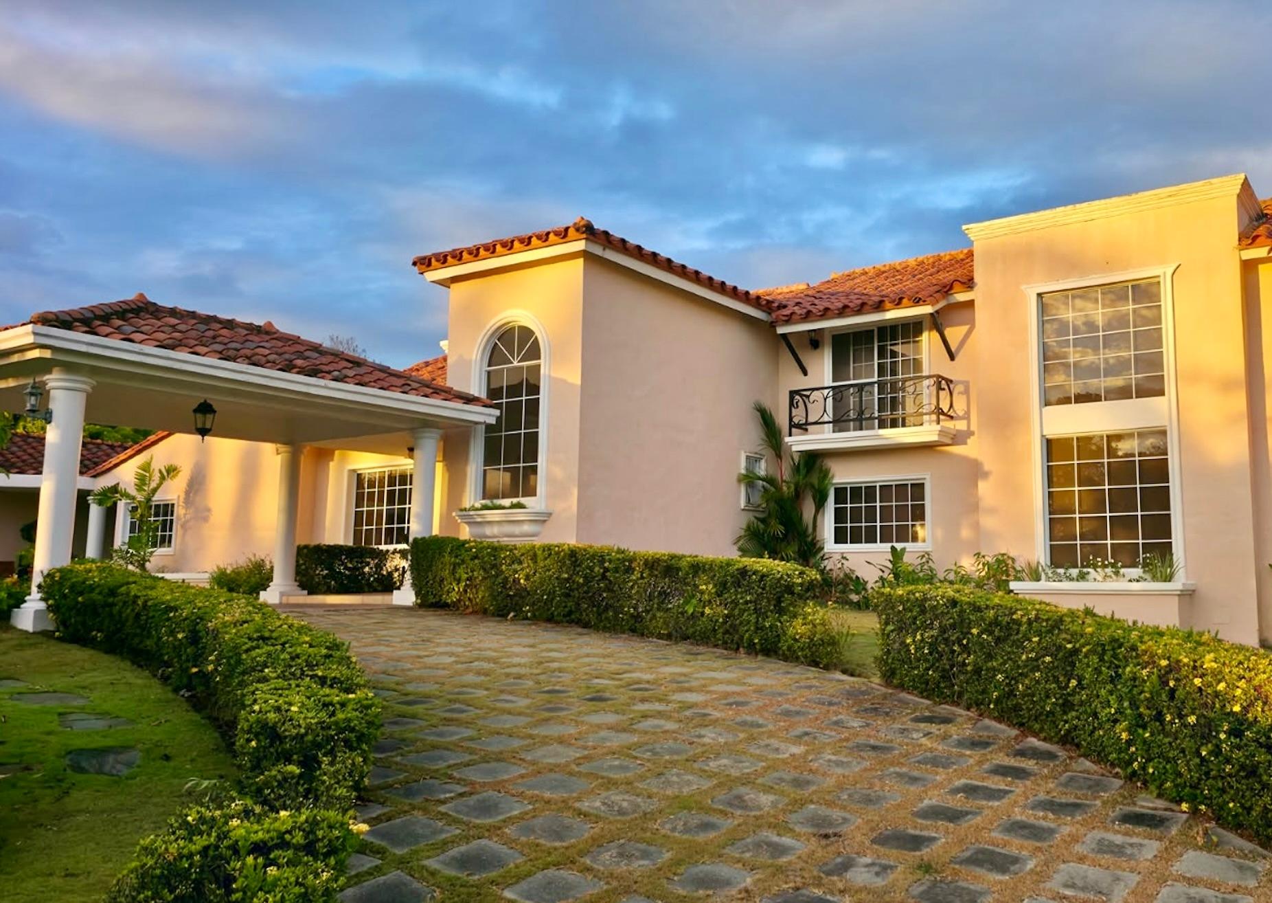 House in Coronado Golf Club
