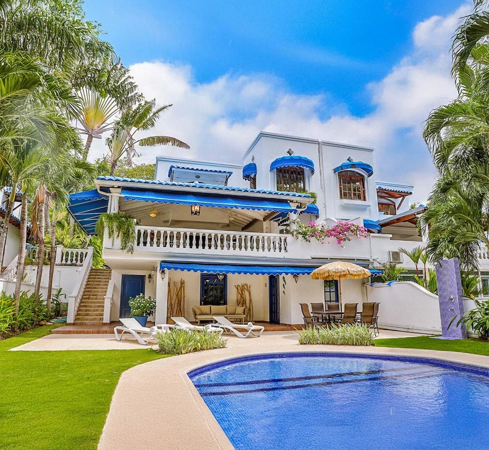 6-Bedroom Duplex Home in Playa Blanca