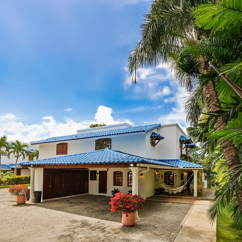 6-Bedroom Duplex Home in Playa Blanca