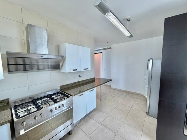 APARTMENT FOR SALE PH ALCALA OCEAN VIEW