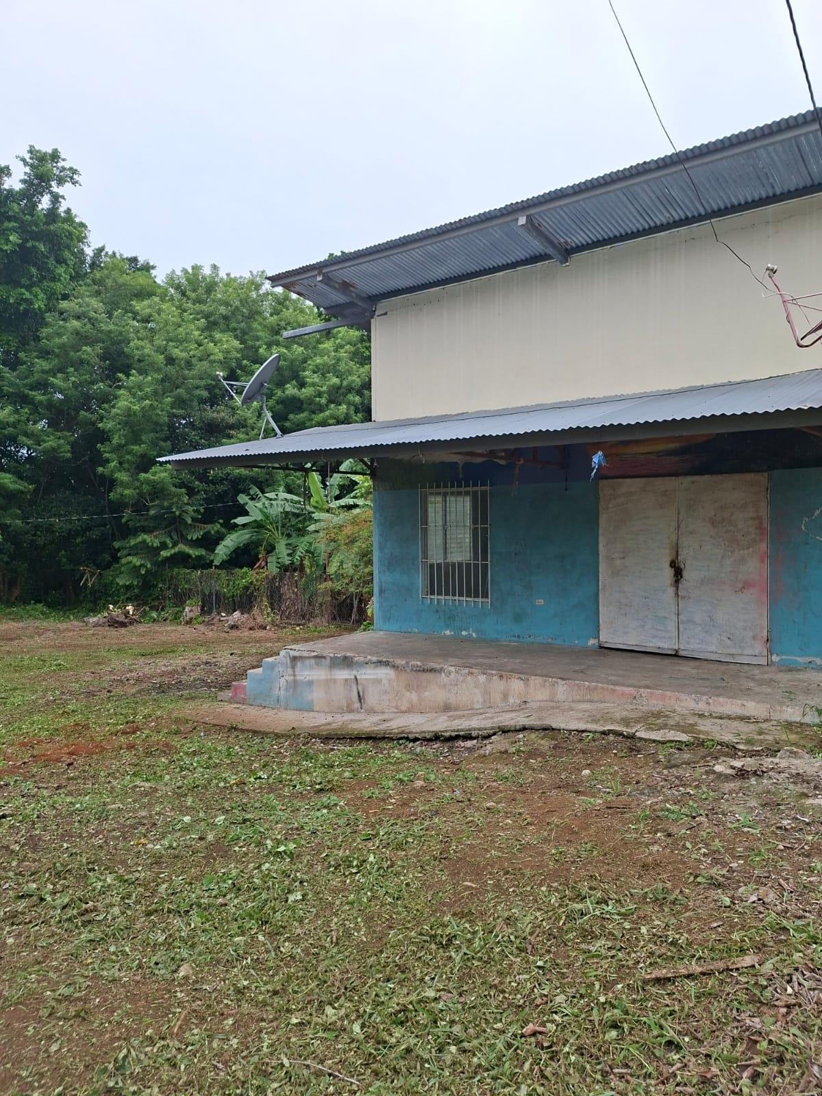 Excellent land with improvements via El Valle