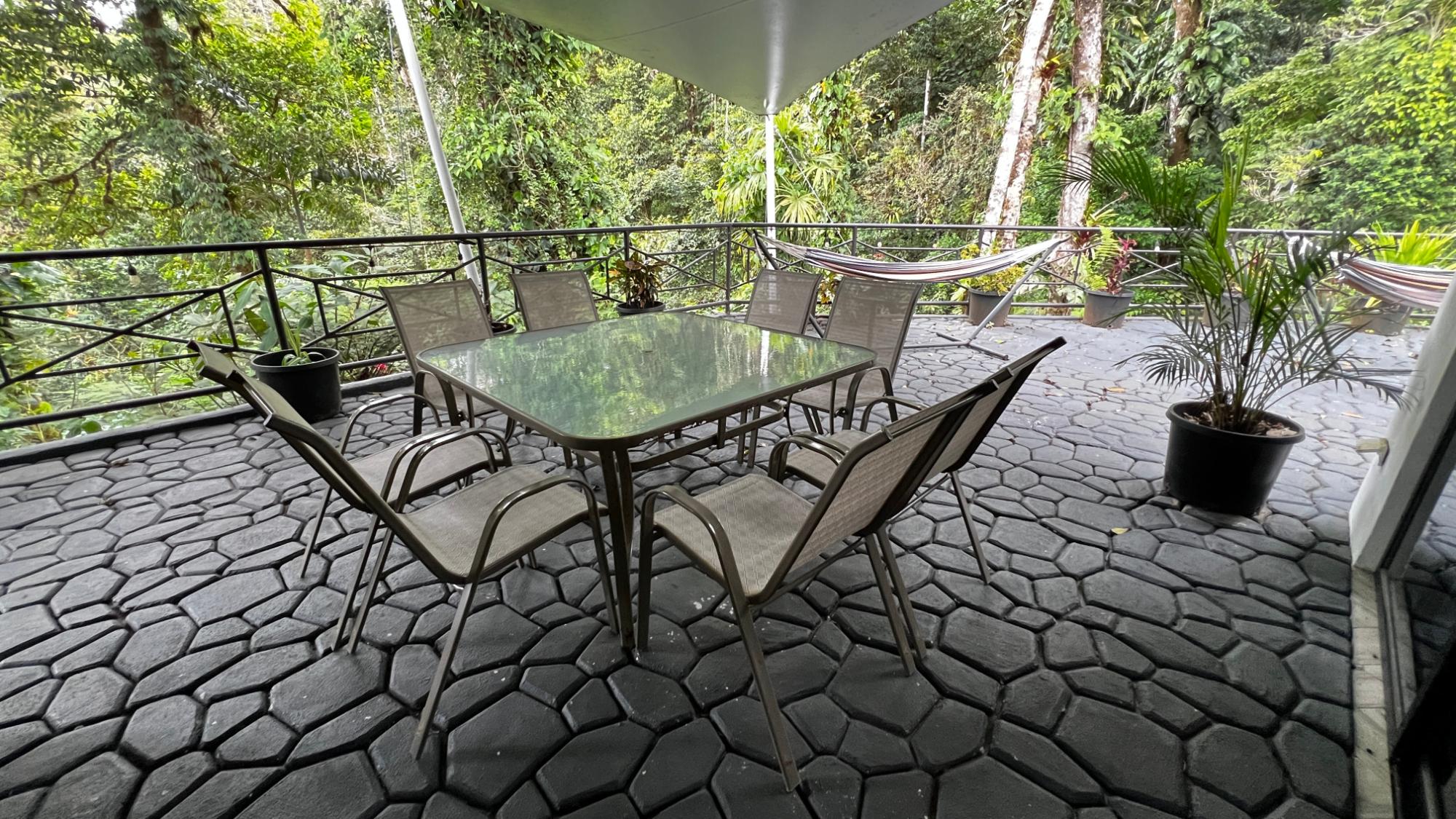 Mountain View Home in Altos del Maria