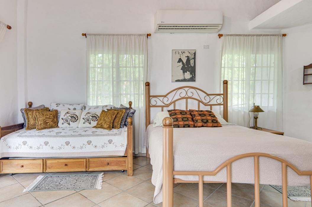 Punta Barco Beach Home: Your Paradise Awaits