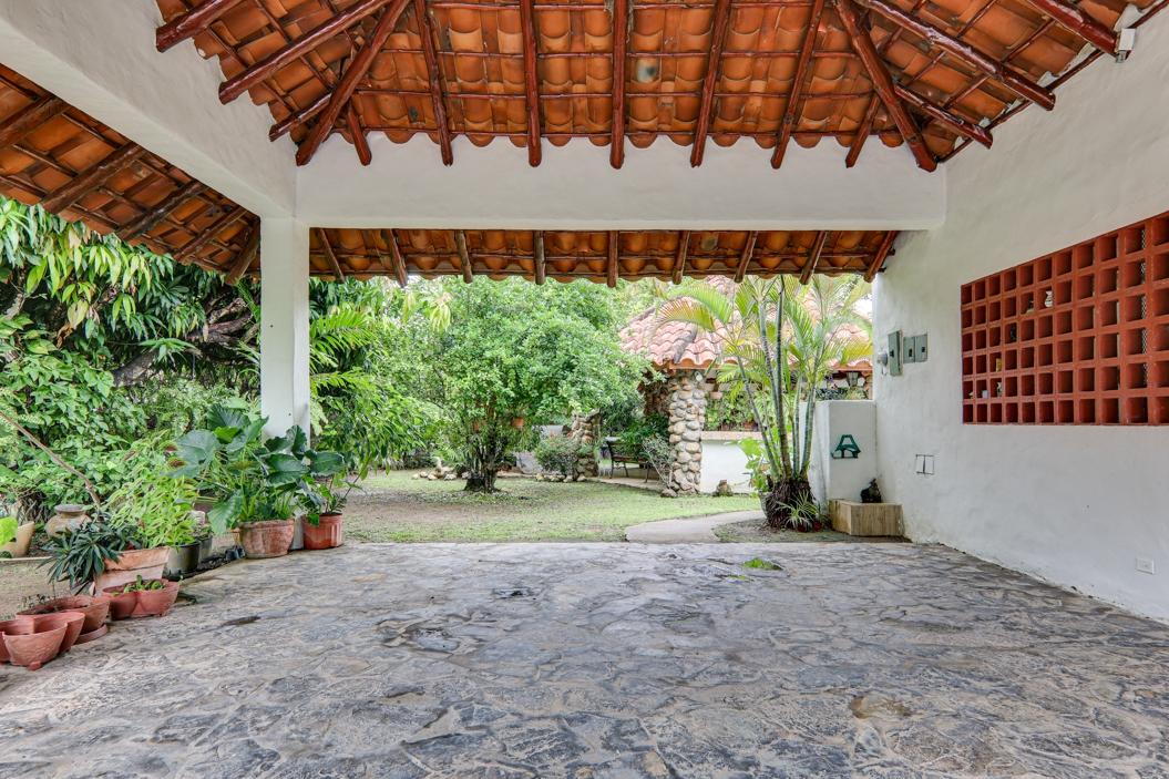 Punta Barco Beach Home: Your Paradise Awaits