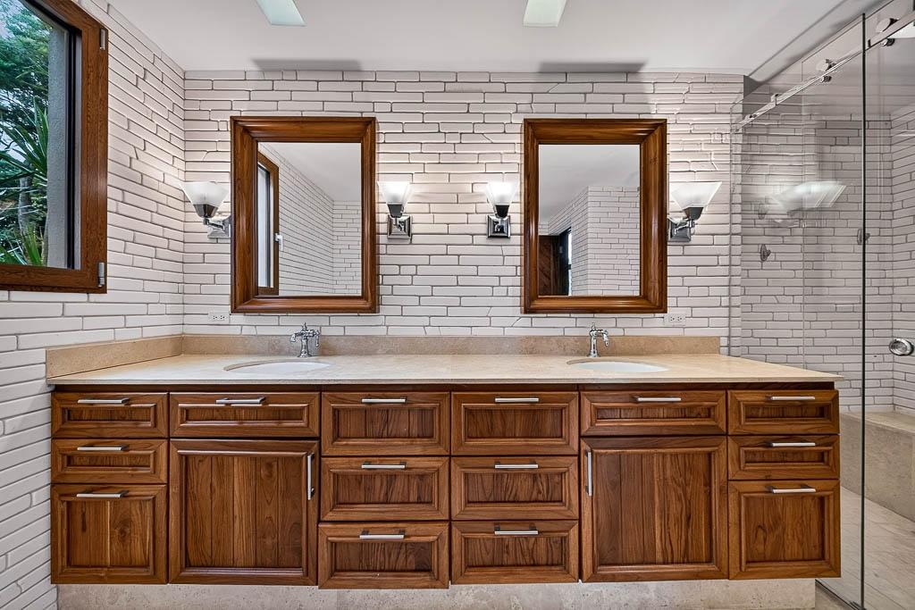 Private Mountain Estate on 3 Acres in El Valle