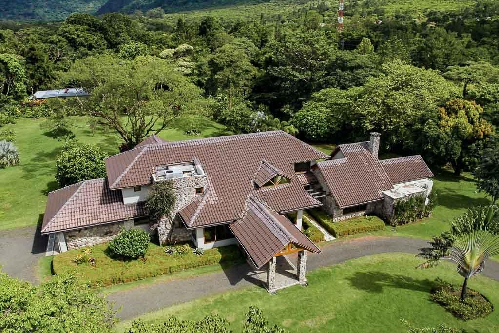 Private Mountain Estate on 3 Acres in El Valle