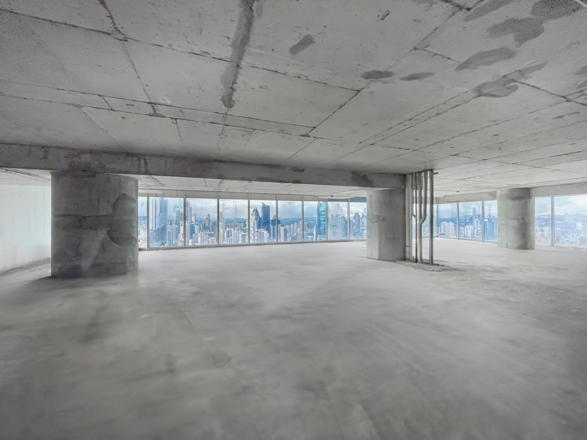 Office for sale in Oceania Business Plaza