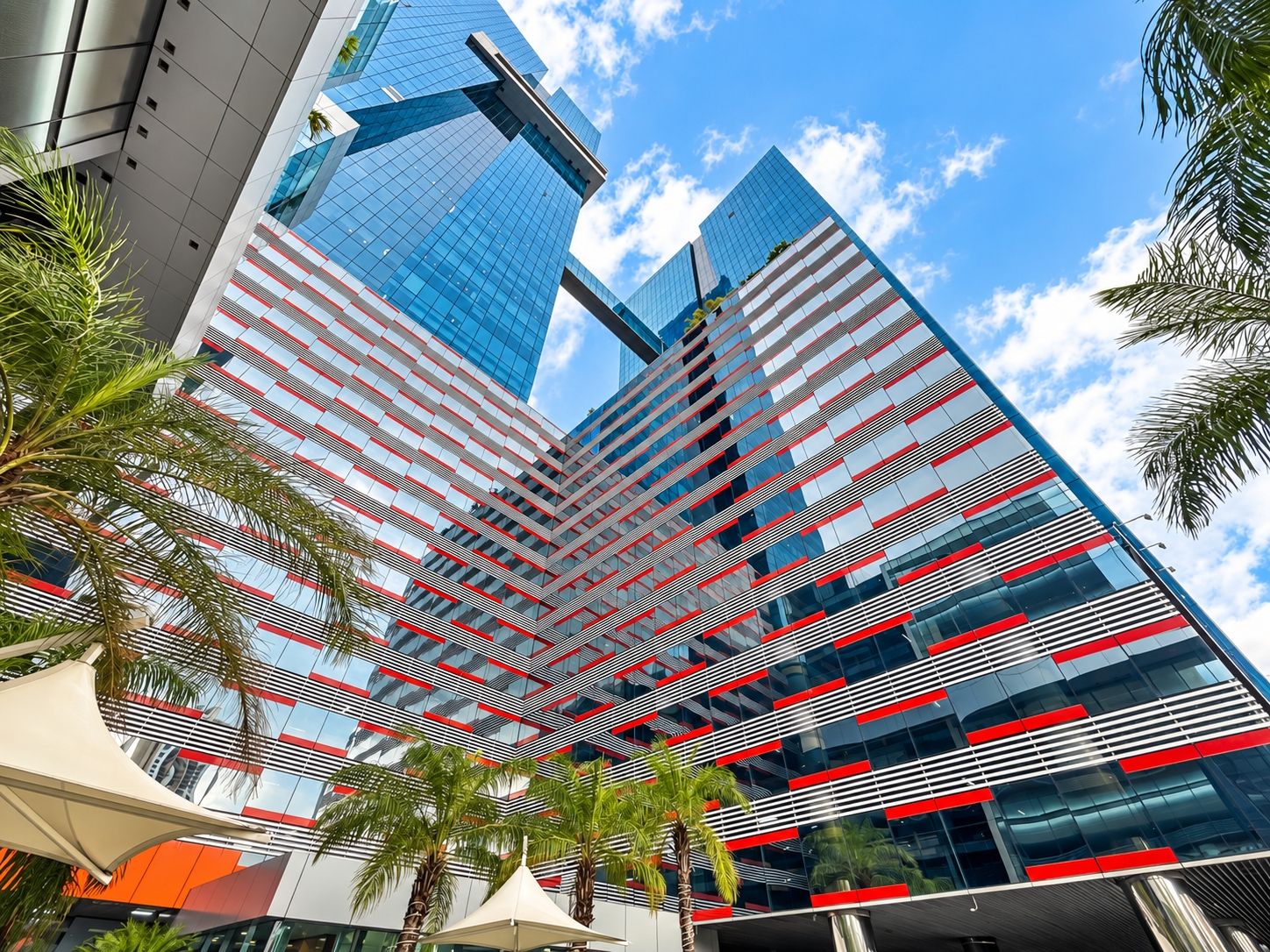 Office for sale in Oceania Business Plaza