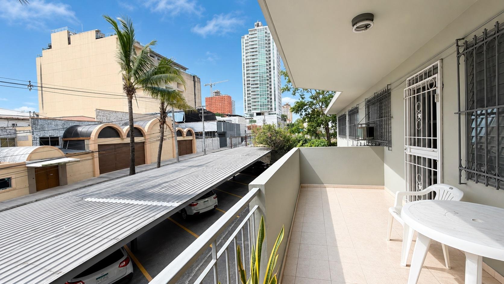 Apartment for sale in Altamar Building