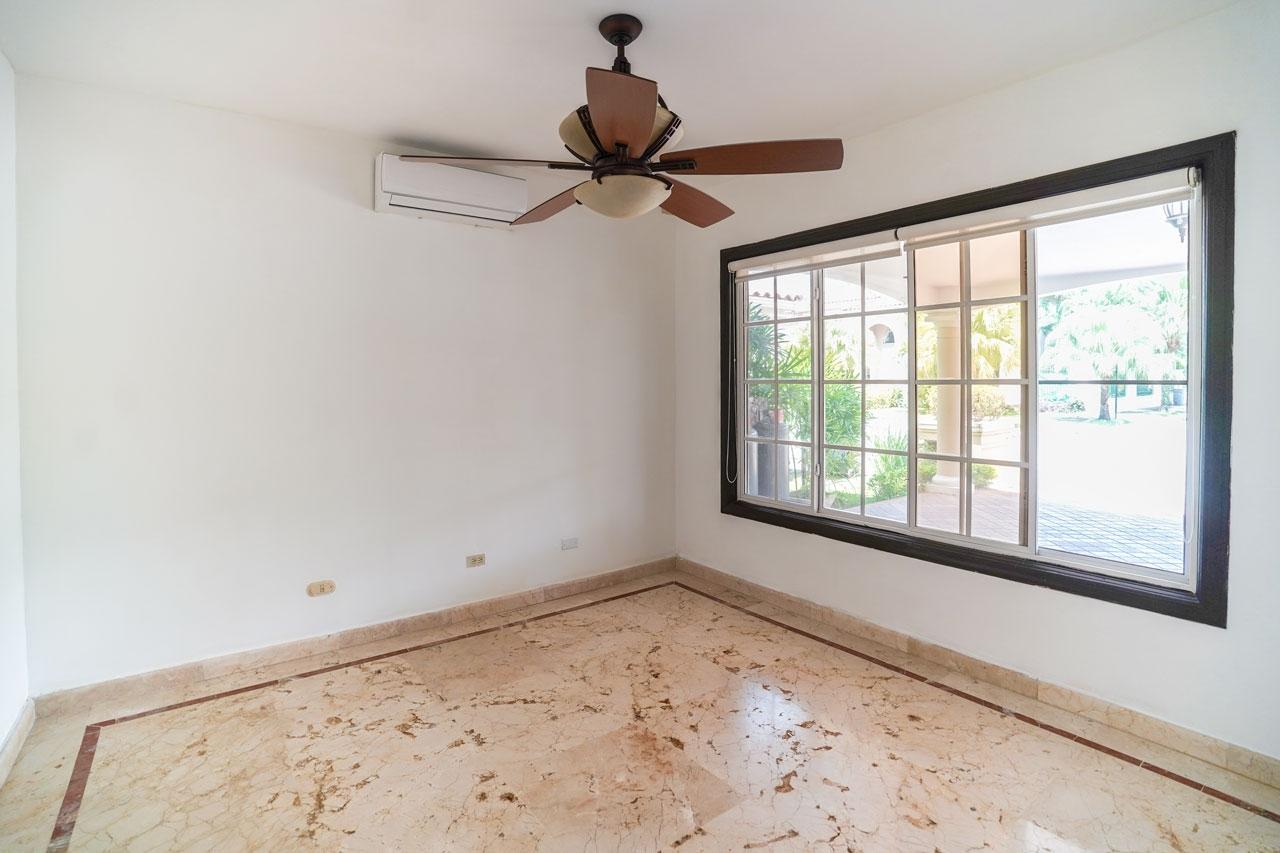 House for sale in Costa Azul, Costa del Este