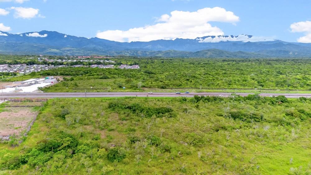 5,000 m² Lot for Sale on Boquete Main Road
