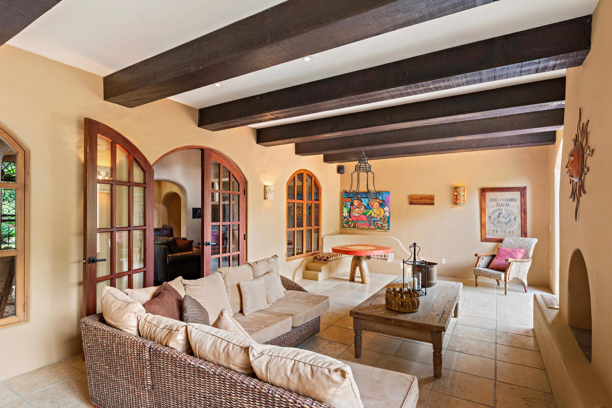 Mexican-Inspired Home in Palo Alto Boquete