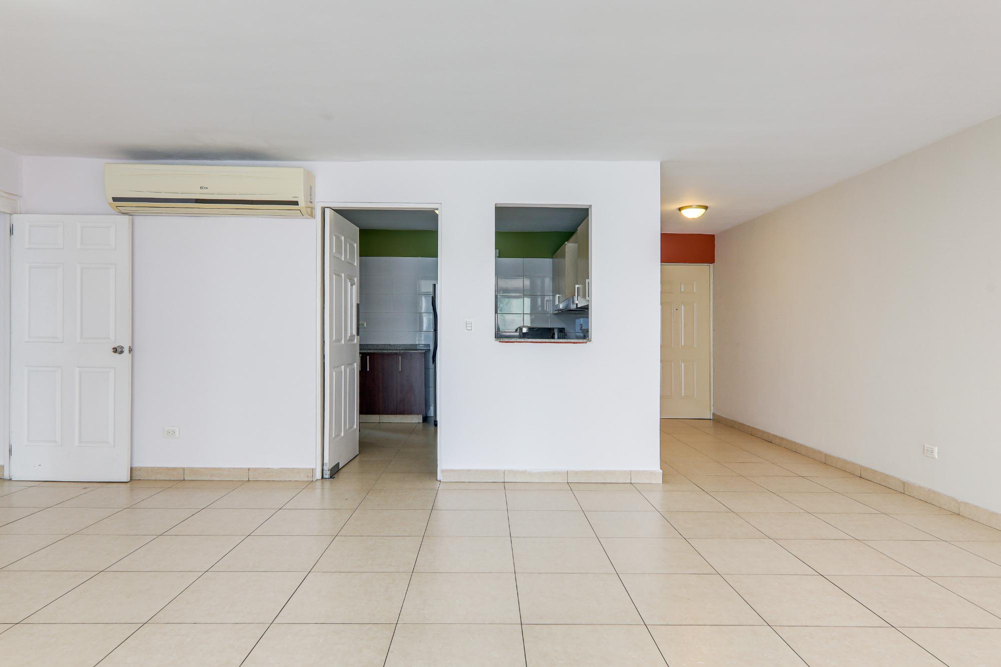 Large apartment at an excellent price