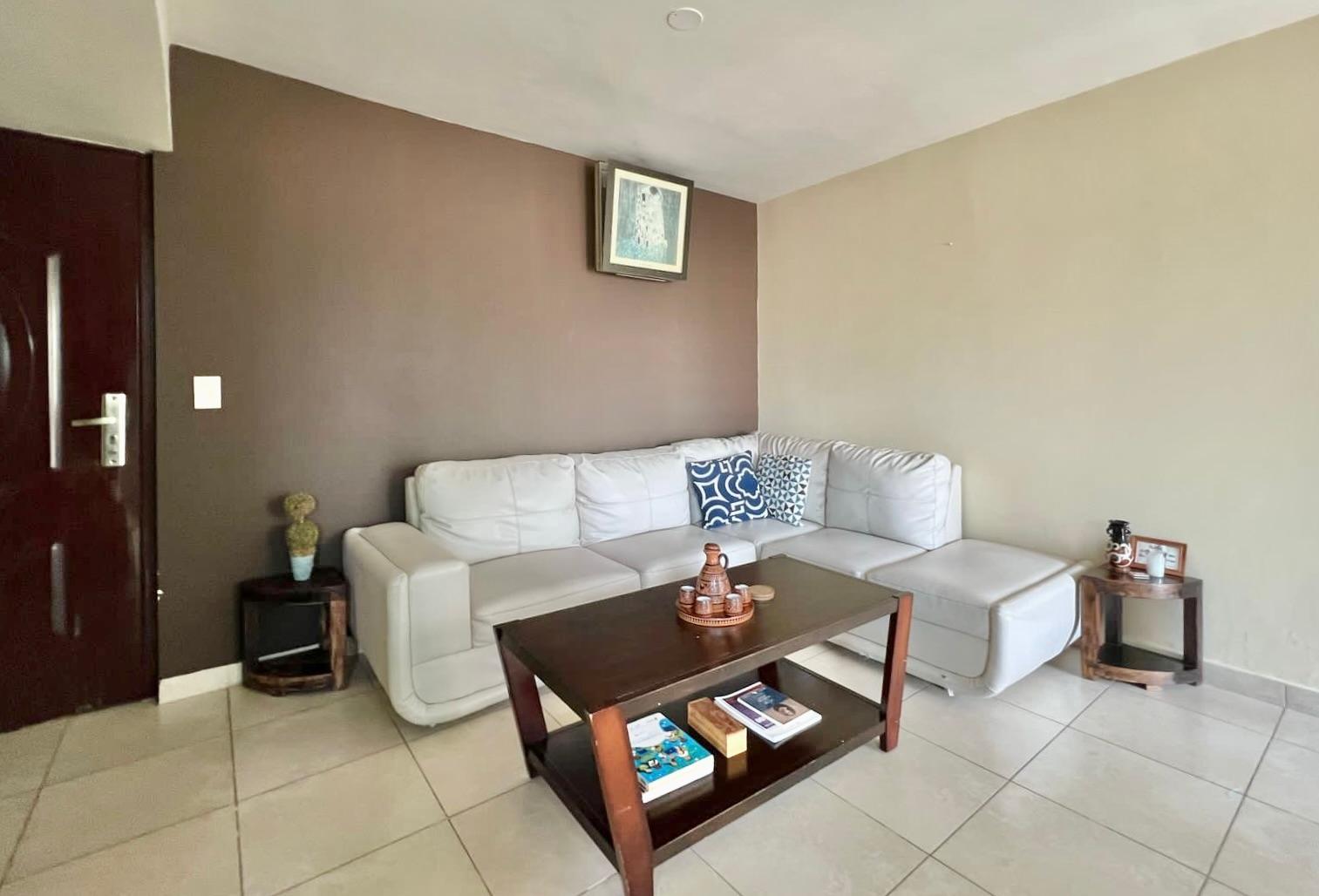 2-Bedroom Condo + Study in PH Onyx, El Cangrejo