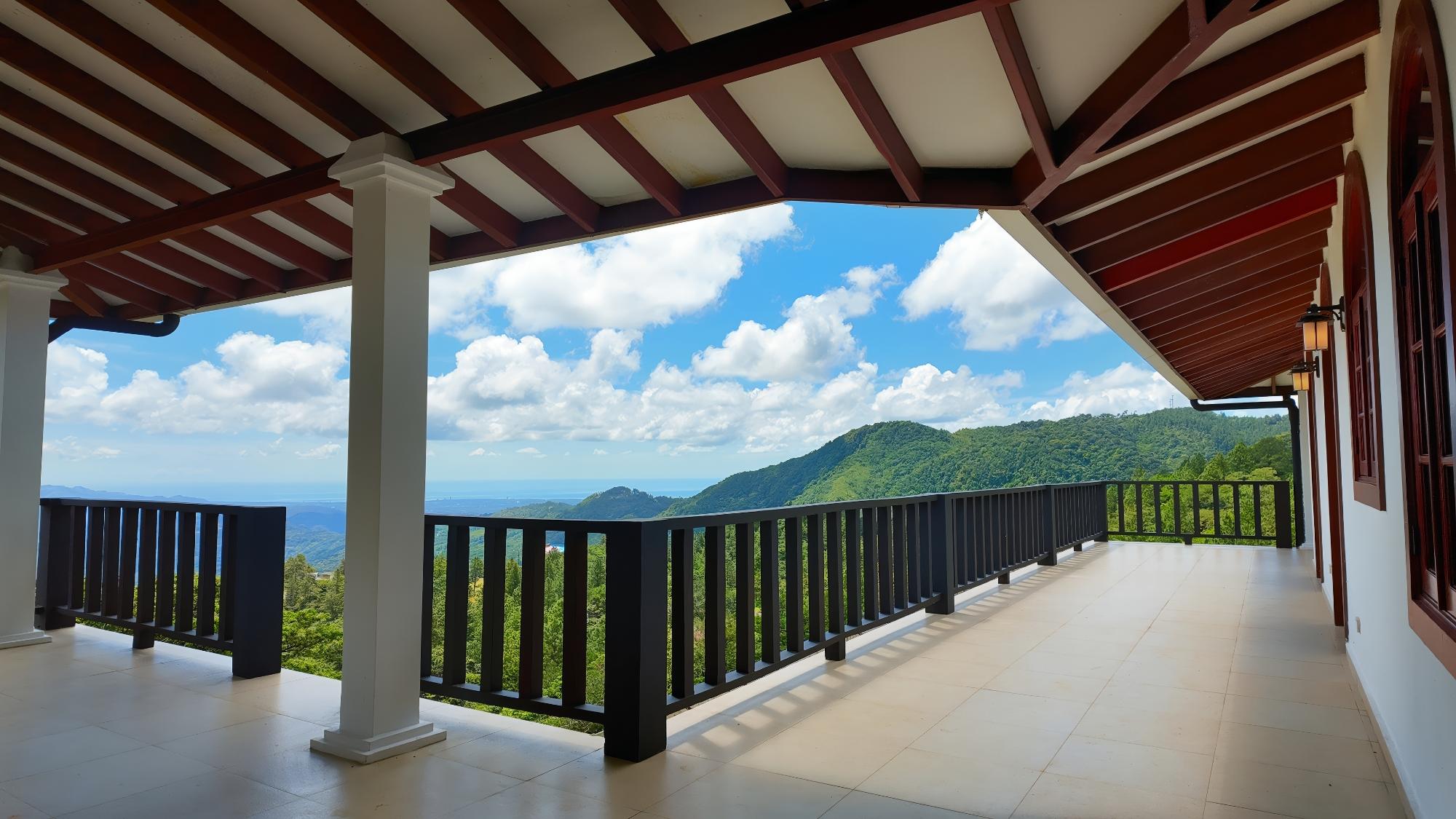 IMPRESSIVE OCEANVIEW HOME FOR SALE ALTOS DEL MARIA