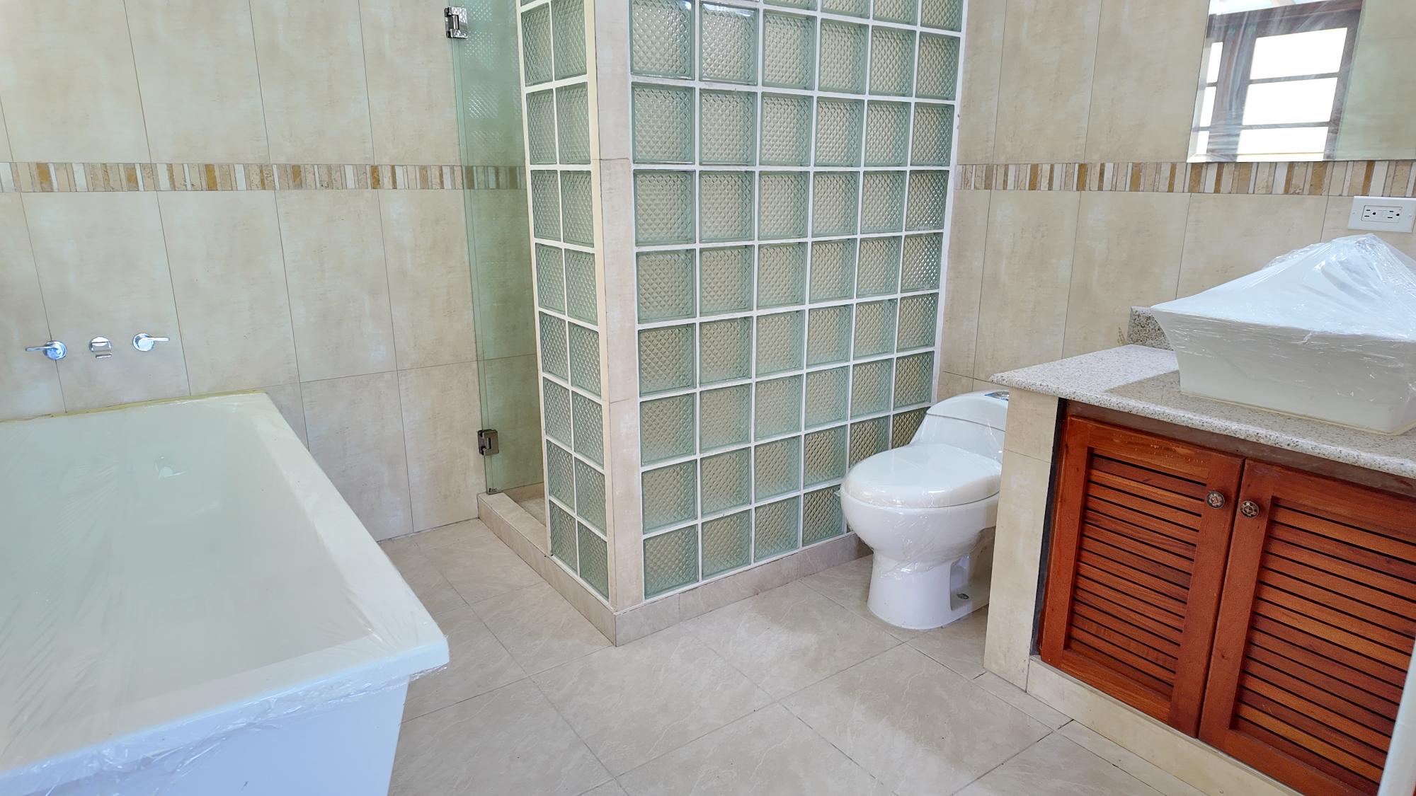 IMPRESSIVE OCEANVIEW HOME FOR SALE ALTOS DEL MARIA