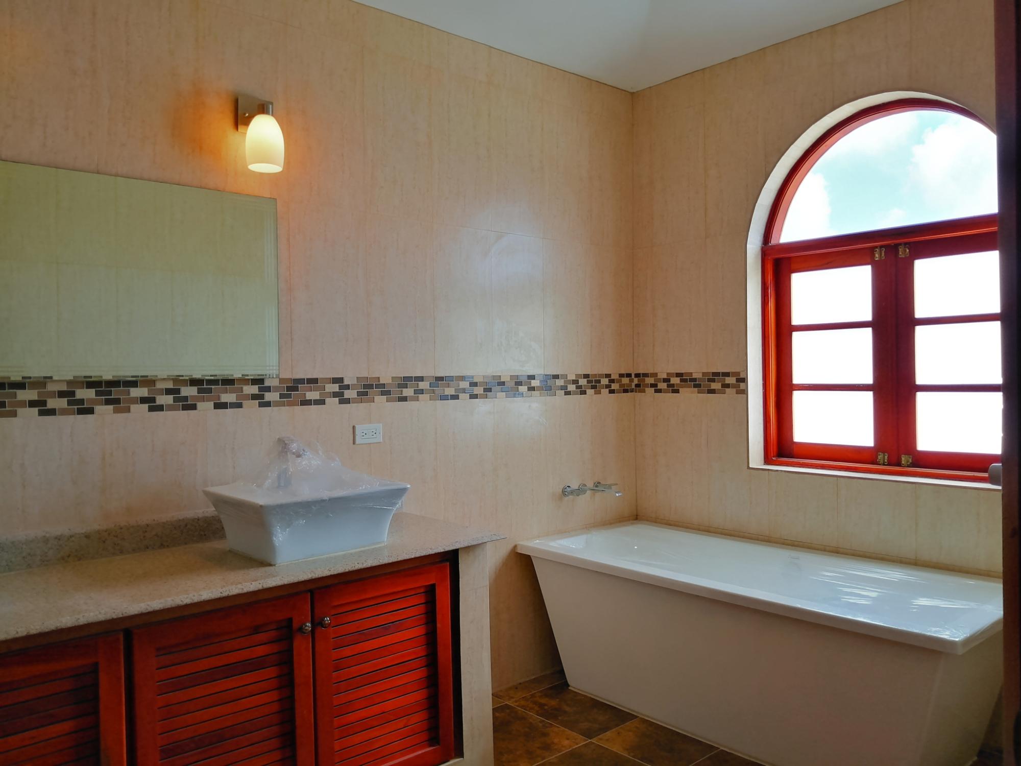 IMPRESSIVE OCEANVIEW HOME FOR SALE ALTOS DEL MARIA