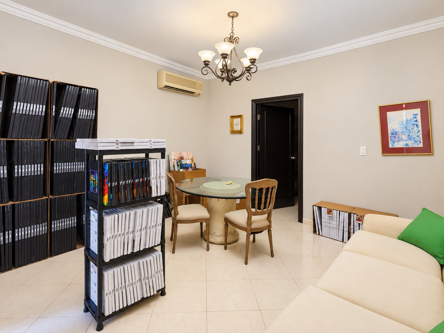 SALE OF 2 HOUSES IN 1 IN COSTA DEL ESTE