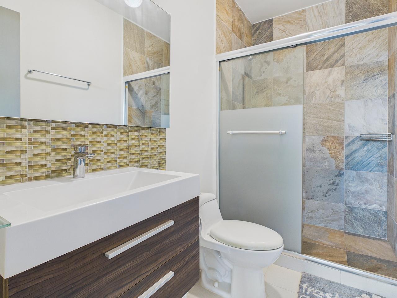 Priced to Sell! Renovated Coastal Condo Ensenada