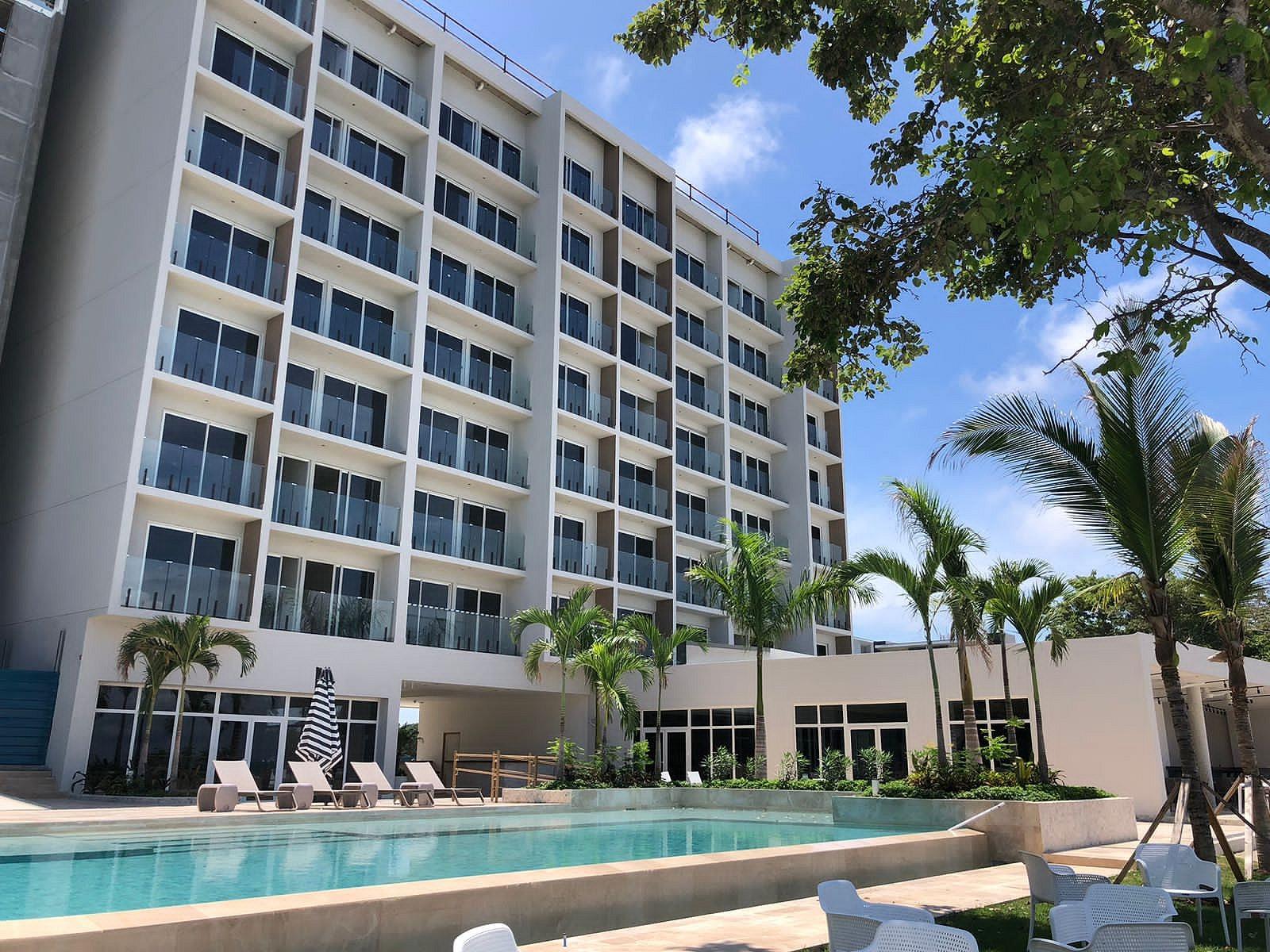 Oceanfront Condo in Playa Caracol Panama