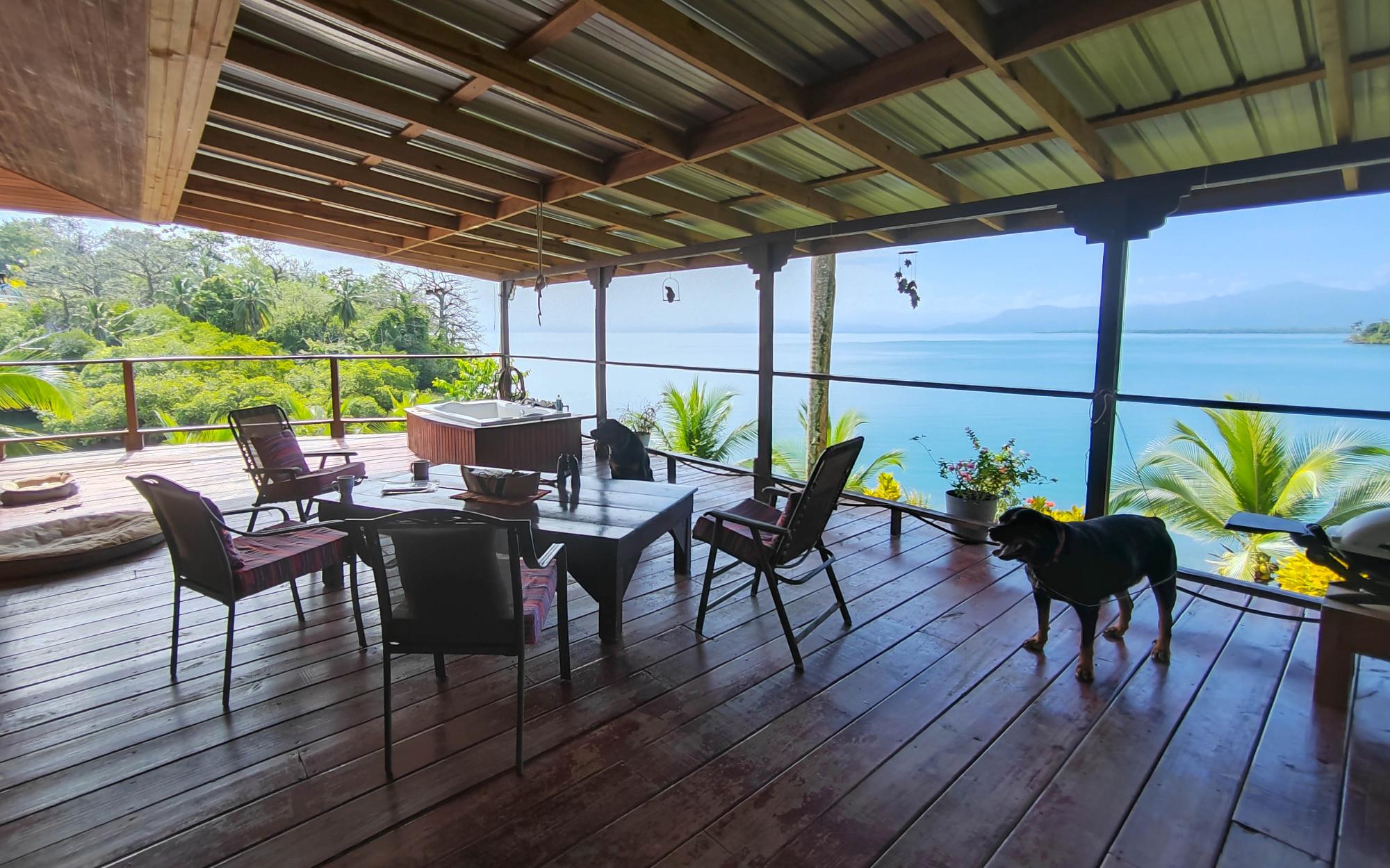 Private Island Gem, Isla Joya