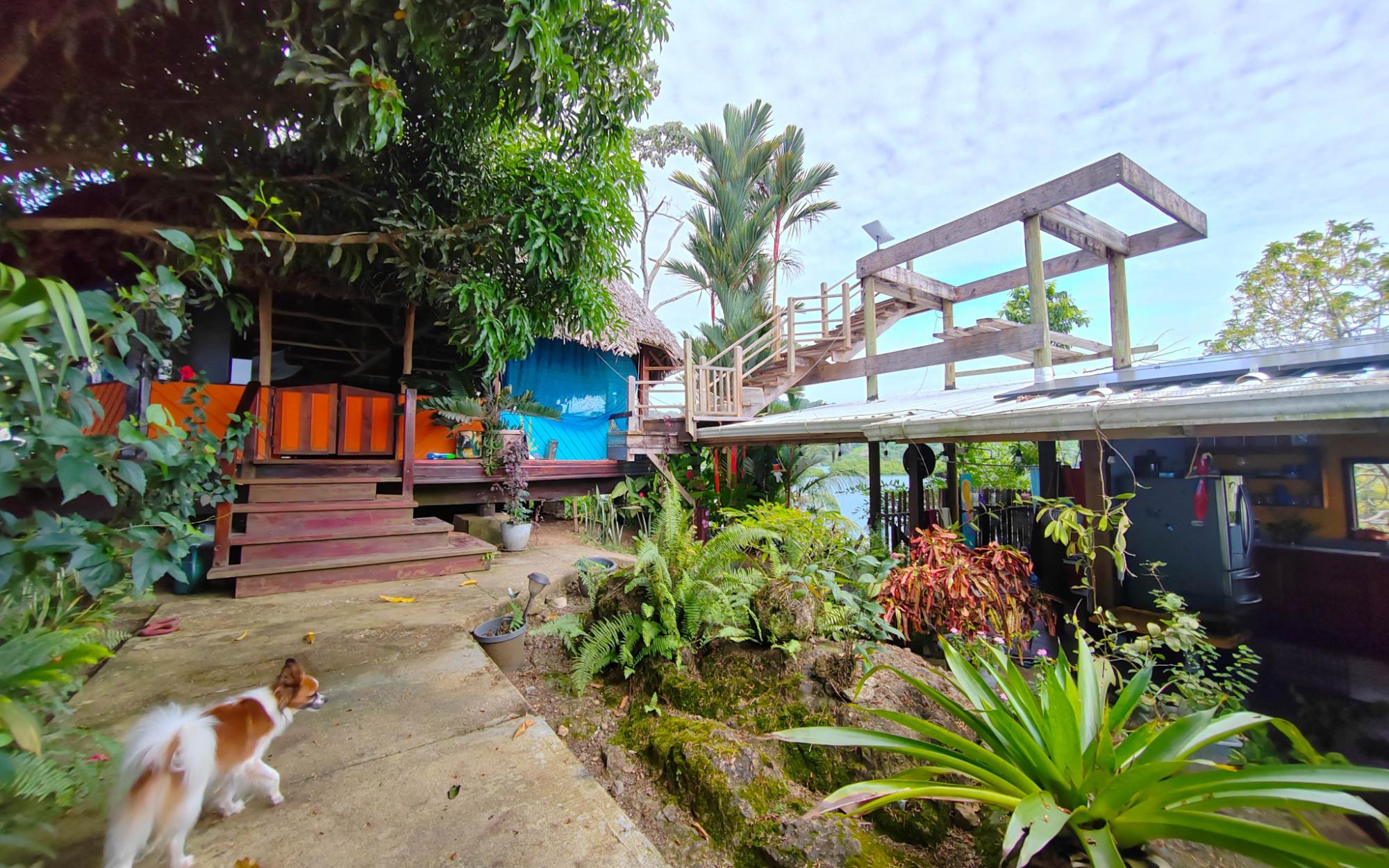 Private Island Gem, Isla Joya