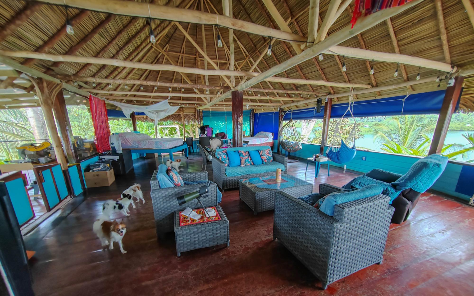Private Island Gem, Isla Joya