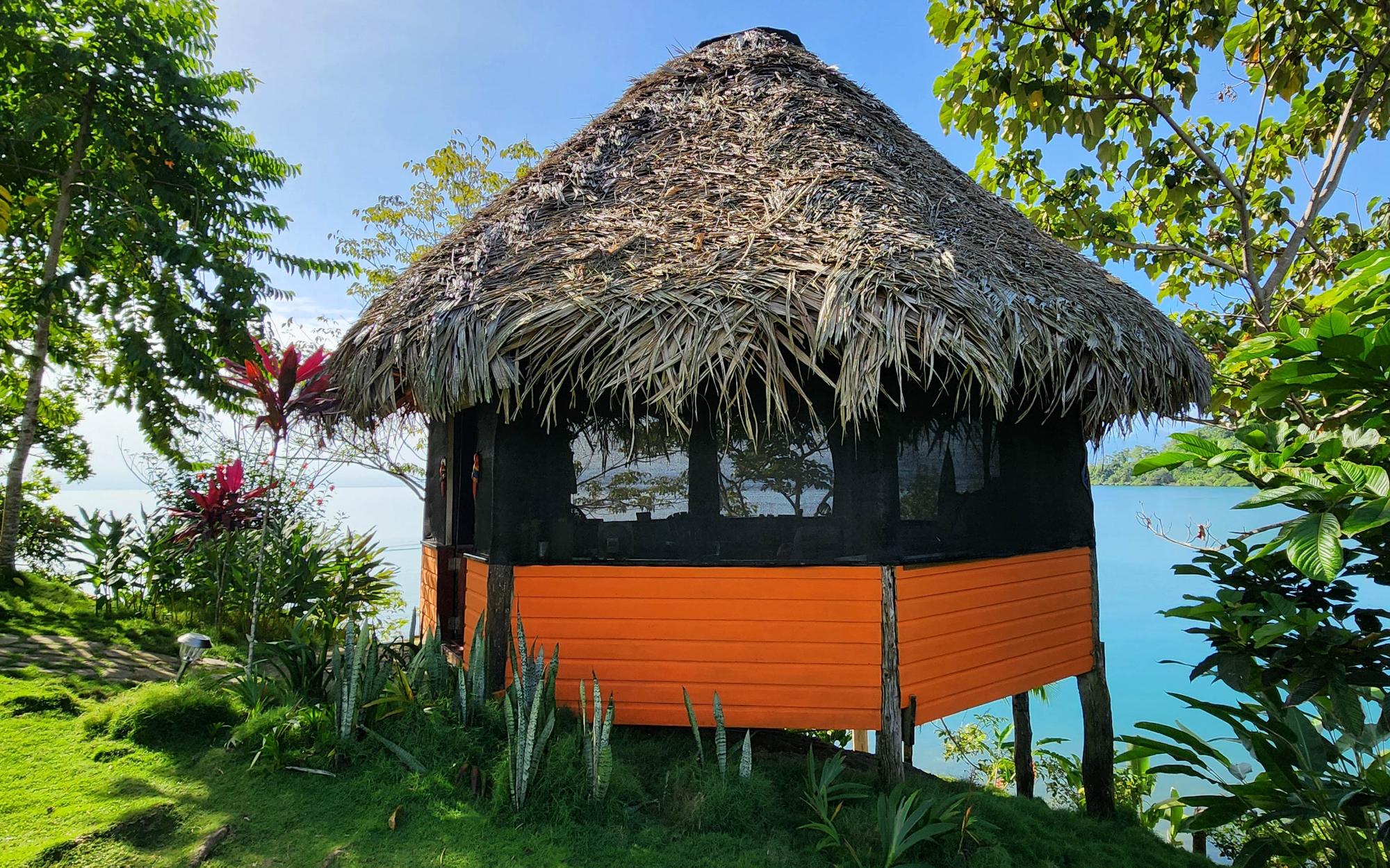 Private Island Gem, Isla Joya