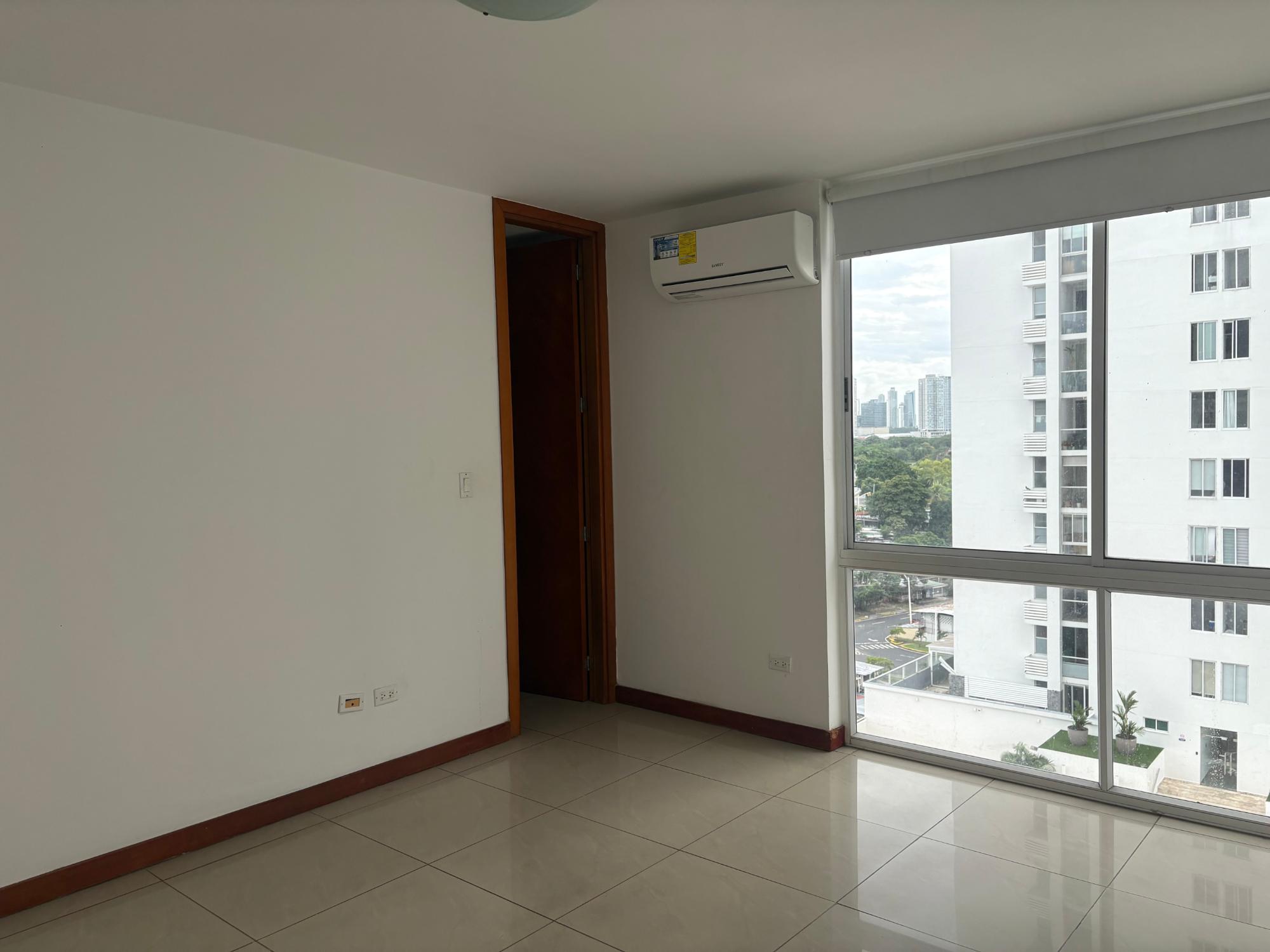 Apartment for sale in PH Bahia del Golf
