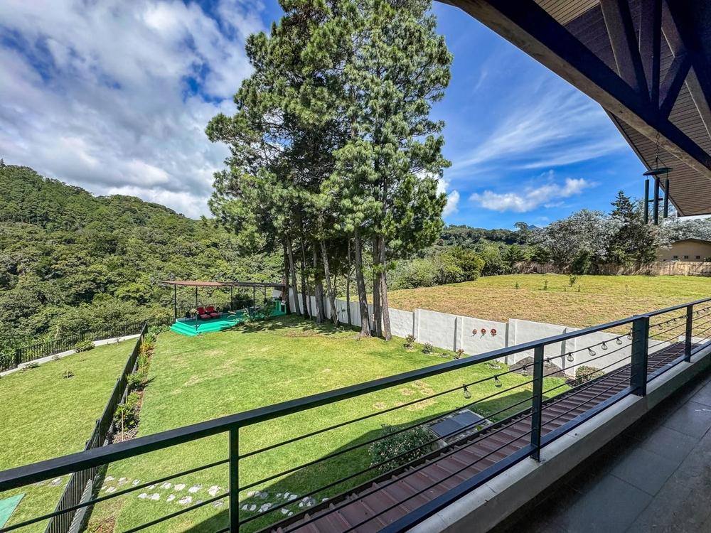 Furnished Luxury Home in Santa Lucia, Boquete