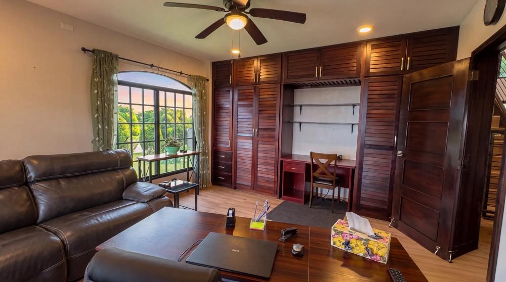 Furnished Luxury Home in Santa Lucia, Boquete