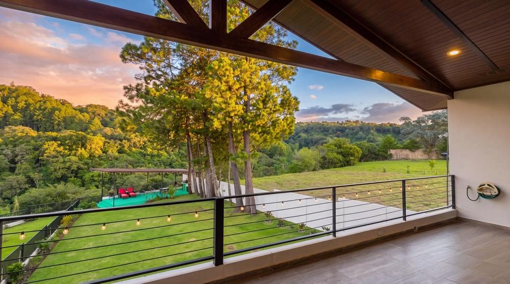 Furnished Luxury Home in Santa Lucia, Boquete