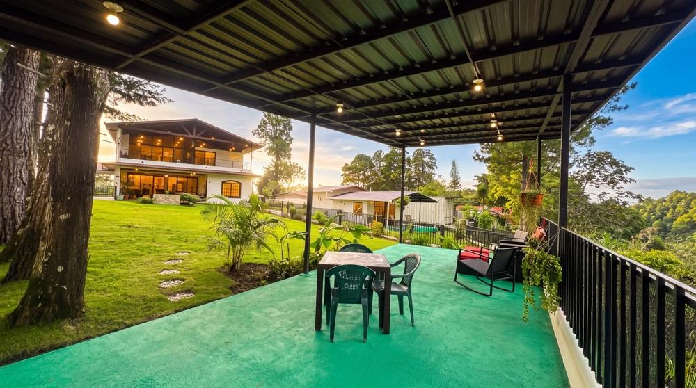 Furnished Luxury Home in Santa Lucia, Boquete