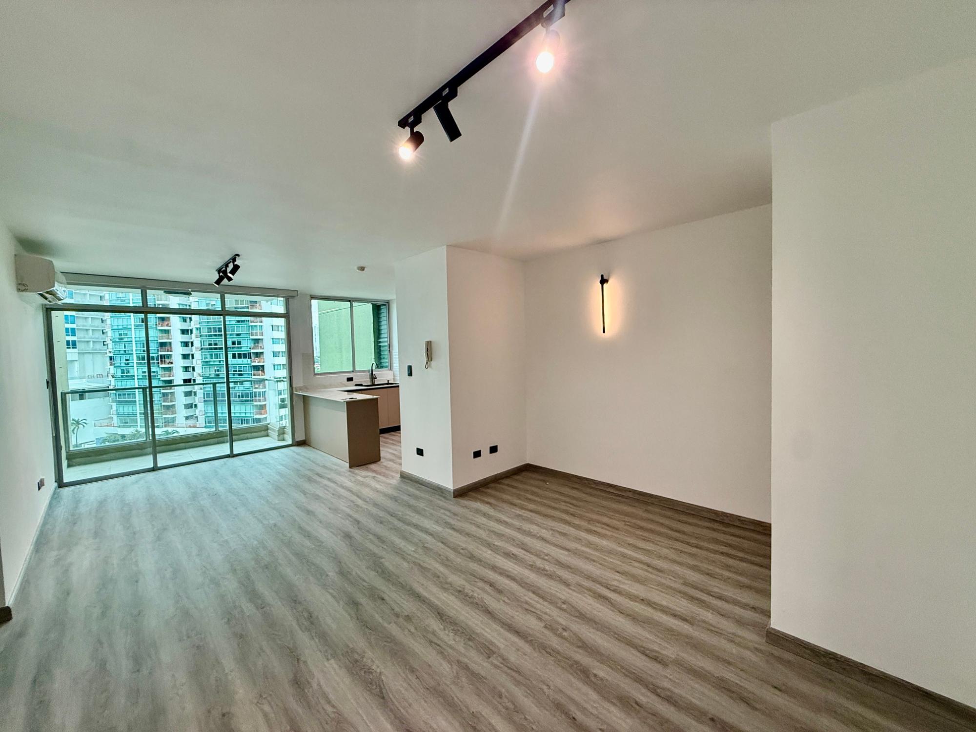 RENT OR SALE APT IN COSTA DEL ESTE