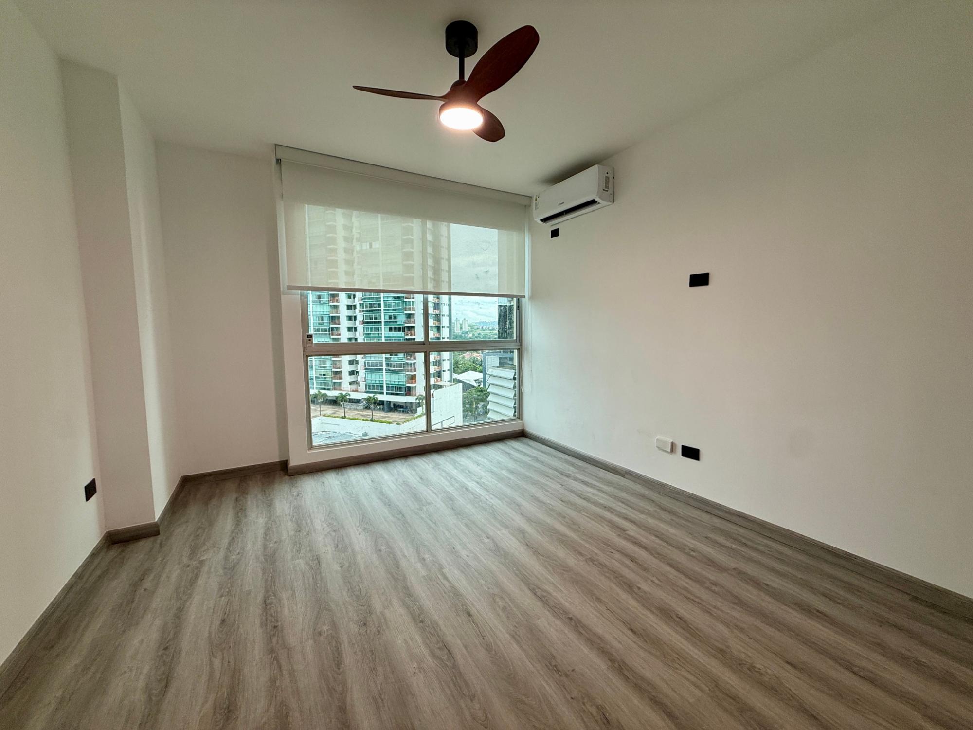 RENT OR SALE APT IN COSTA DEL ESTE