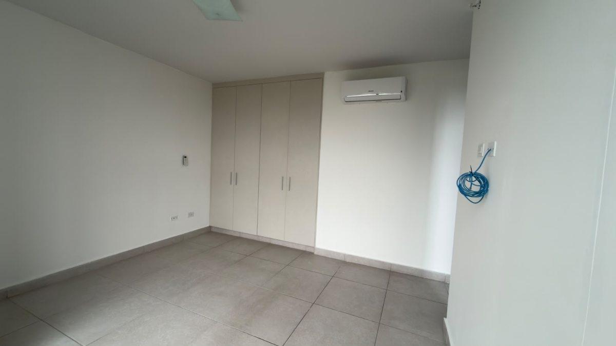 Apartment for Sale in Condado del Rey Tower 700