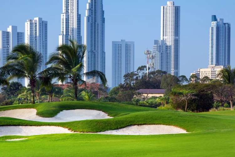 The golf course exclusive neighborhood of Santa Maria.